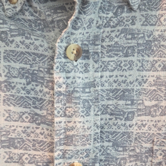 RedHead Men's Blue Casual Button Down Shirt Size Large With Truck/Canoe Design - Picture 4 of 12